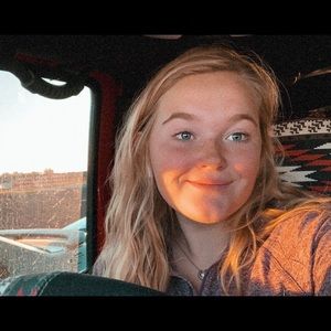 Meet your Posher, Chezney